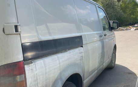 Volkswagen Transporter T5 рестайлинг, 2006 год, 815 000 рублей, 4 фотография