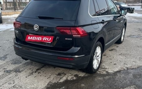 Volkswagen Tiguan II, 2020 год, 2 840 000 рублей, 4 фотография
