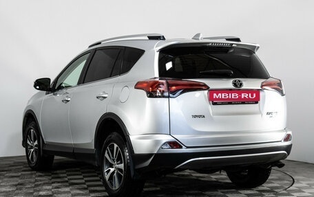 Toyota RAV4, 2017 год, 2 699 000 рублей, 7 фотография