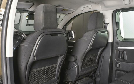 Peugeot Traveller I, 2019 год, 2 899 000 рублей, 13 фотография