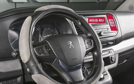 Peugeot Traveller I, 2019 год, 2 899 000 рублей, 19 фотография