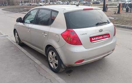 KIA cee'd I рестайлинг, 2009 год, 649 000 рублей, 4 фотография