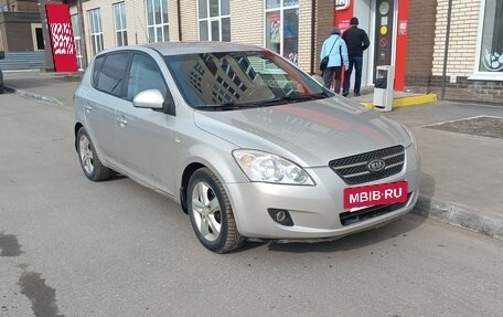 KIA cee'd I рестайлинг, 2009 год, 649 000 рублей, 2 фотография
