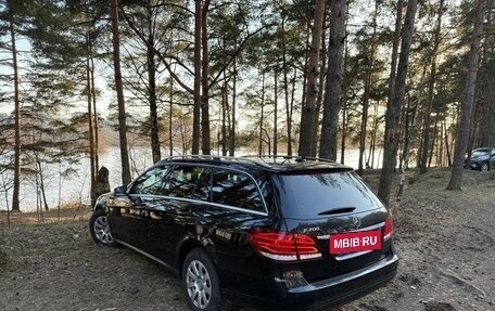 Mercedes-Benz E-Класс, 2014 год, 1 750 000 рублей, 4 фотография