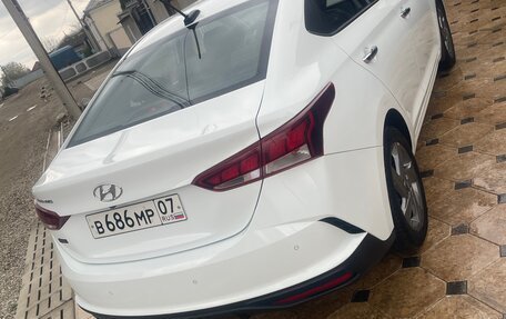 Hyundai Solaris II рестайлинг, 2020 год, 1 850 000 рублей, 4 фотография