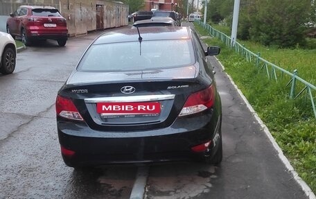 Hyundai Solaris II рестайлинг, 2011 год, 750 000 рублей, 4 фотография