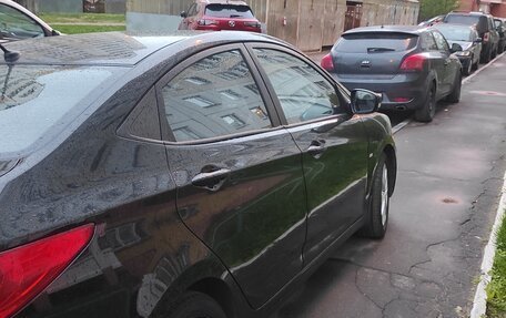 Hyundai Solaris II рестайлинг, 2011 год, 750 000 рублей, 6 фотография