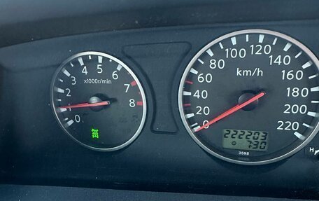 Nissan X-Trail, 2006 год, 750 000 рублей, 2 фотография