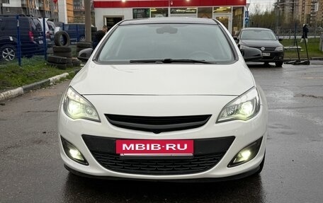 Opel Astra J, 2013 год, 950 000 рублей, 3 фотография