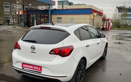 Opel Astra J, 2013 год, 950 000 рублей, 5 фотография