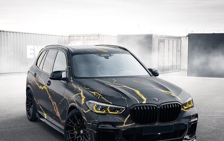 BMW X5, 2020 год, 12 000 000 рублей, 2 фотография