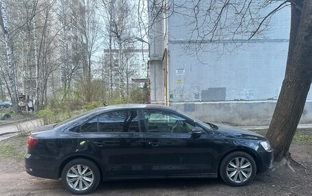 Volkswagen Jetta VI, 2013 год, 475 000 рублей, 4 фотография