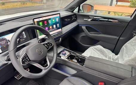 Volkswagen Tiguan, 2025 год, 4 400 000 рублей, 11 фотография