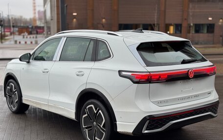 Volkswagen Tiguan, 2025 год, 4 400 000 рублей, 4 фотография