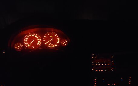 BMW 5 серия, 2000 год, 300 000 рублей, 7 фотография