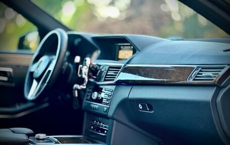 Mercedes-Benz E-Класс, 2012 год, 1 800 000 рублей, 13 фотография