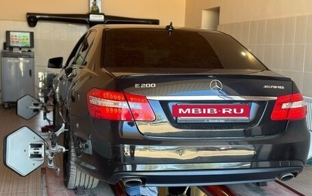 Mercedes-Benz E-Класс, 2012 год, 1 800 000 рублей, 30 фотография