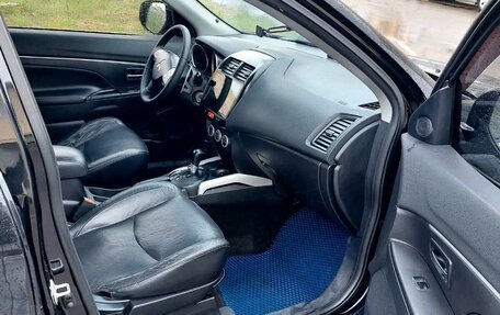 Mitsubishi ASX I рестайлинг, 2010 год, 800 000 рублей, 3 фотография