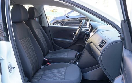 Volkswagen Polo VI (EU Market), 2019 год, 1 155 000 рублей, 8 фотография