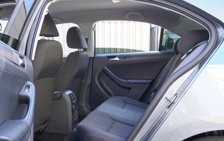 Volkswagen Jetta VI, 2013 год, 998 000 рублей, 11 фотография