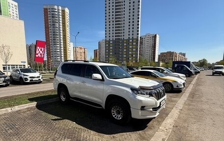 Toyota Land Cruiser Prado 150 рестайлинг 2, 2018 год, 5 100 000 рублей, 8 фотография