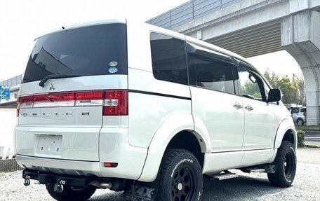 Mitsubishi Delica D:5 I, 2018 год, 2 600 000 рублей, 5 фотография