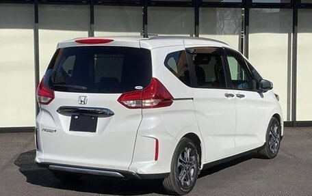 Honda Freed II, 2021 год, 1 330 000 рублей, 8 фотография