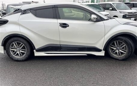 Toyota C-HR I рестайлинг, 2019 год, 1 310 000 рублей, 8 фотография