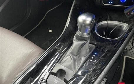 Toyota C-HR I рестайлинг, 2019 год, 1 310 000 рублей, 19 фотография