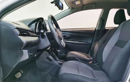 Toyota Vios III, 2022 год, 1 280 000 рублей, 13 фотография