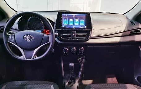 Toyota Vios III, 2022 год, 1 280 000 рублей, 16 фотография