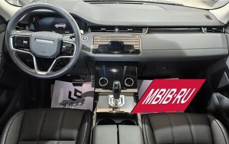 Land Rover Range Rover Evoque II, 2022 год, 3 215 000 рублей, 10 фотография