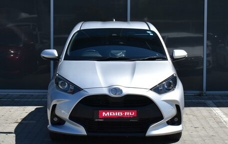 Toyota Yaris, 2020 год, 1 410 000 рублей, 3 фотография