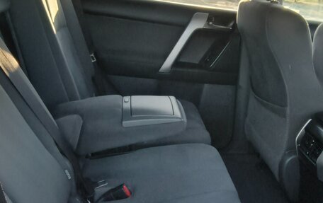 Toyota Land Cruiser Prado 150 рестайлинг 2, 2011 год, 3 400 000 рублей, 10 фотография