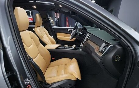 Volvo XC60 II, 2021 год, 3 330 022 рублей, 7 фотография