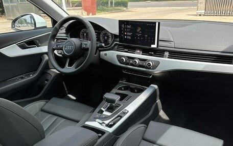 Audi A4, 2022 год, 3 280 999 рублей, 7 фотография