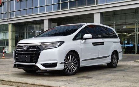 Honda Elysion, 2022 год, 3 360 000 рублей, 1 фотография