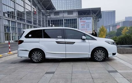 Honda Elysion, 2022 год, 3 360 000 рублей, 7 фотография