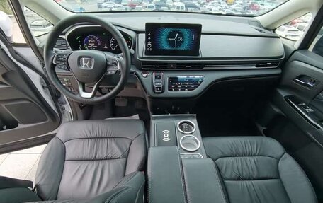 Honda Elysion, 2022 год, 3 360 000 рублей, 11 фотография