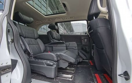 Honda Elysion, 2022 год, 3 360 000 рублей, 15 фотография