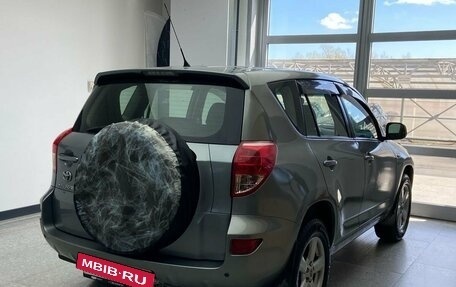 Toyota RAV4, 2006 год, 1 200 000 рублей, 4 фотография
