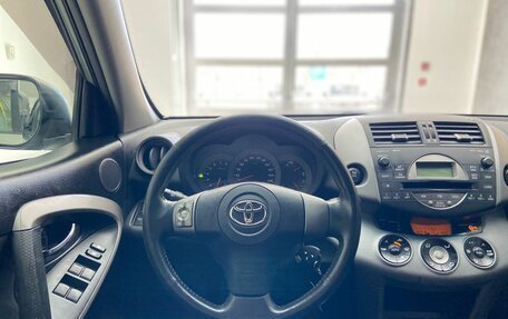 Toyota RAV4, 2006 год, 1 200 000 рублей, 14 фотография