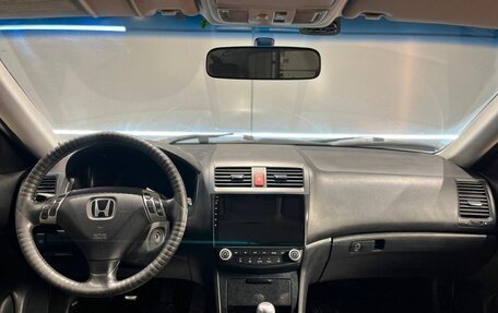 Honda Accord VII рестайлинг, 2004 год, 830 000 рублей, 13 фотография
