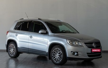 Volkswagen Tiguan I, 2010 год, 999 000 рублей, 1 фотография