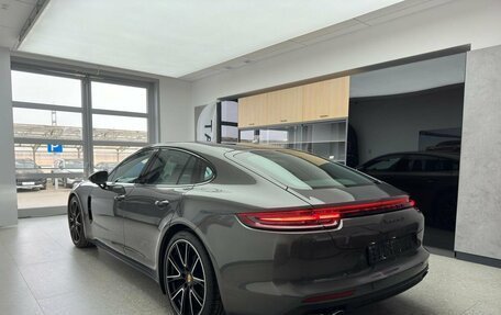 Porsche Panamera II рестайлинг, 2018 год, 8 000 000 рублей, 4 фотография