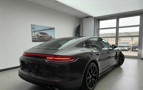 Porsche Panamera II рестайлинг, 2018 год, 8 000 000 рублей, 10 фотография