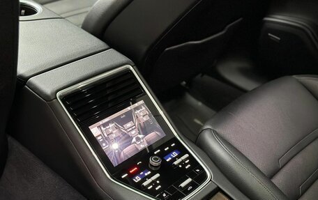 Porsche Panamera II рестайлинг, 2018 год, 8 000 000 рублей, 37 фотография