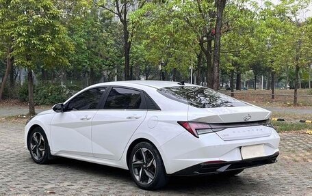 Hyundai Elantra, 2021 год, 1 450 600 рублей, 4 фотография