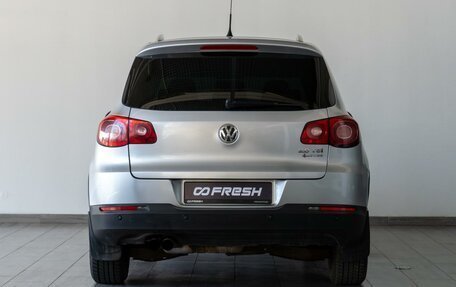 Volkswagen Tiguan I, 2010 год, 999 000 рублей, 4 фотография