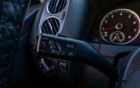 Volkswagen Tiguan I, 2010 год, 999 000 рублей, 13 фотография